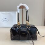 DANGLE TOP HANDLE BAG 30 IN BLACK PATENT CALFSKIN