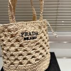 CROCHET BUCKET BAG 18 IN BEIGE WOVEN RAFFIA EMBROIDED LOGO - 图片 6