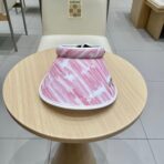 VISOR HAT MODEL 652203 IN PINK AND WHITE FABRIC - 图片 4