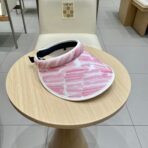 VISOR HAT MODEL 652203 IN PINK AND WHITE FABRIC - 图片 2