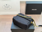 GOLD HARDWARE MINI BAG 18 IN BLACK RE-NYLON - 图片 6