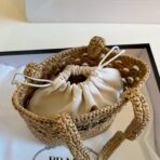 CROCHET BUCKET BAG 32 IN BROWN WOVEN RAFFIA EMBROIDED LOGO - 图片 3