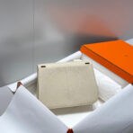 HALZAN 25 HANDLE BAG IN BEIGE GRAINED CALFSKIN - 图片 8