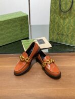 GG LOAFER SHOES IN BRONZE BROWN CALFSKIN WITH GOLD HARDWARE - 图片 3