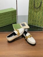 GG LOAFER SHOES IN WHITE CALFSKIN WITH GOLD HARDWARE - 图片 6