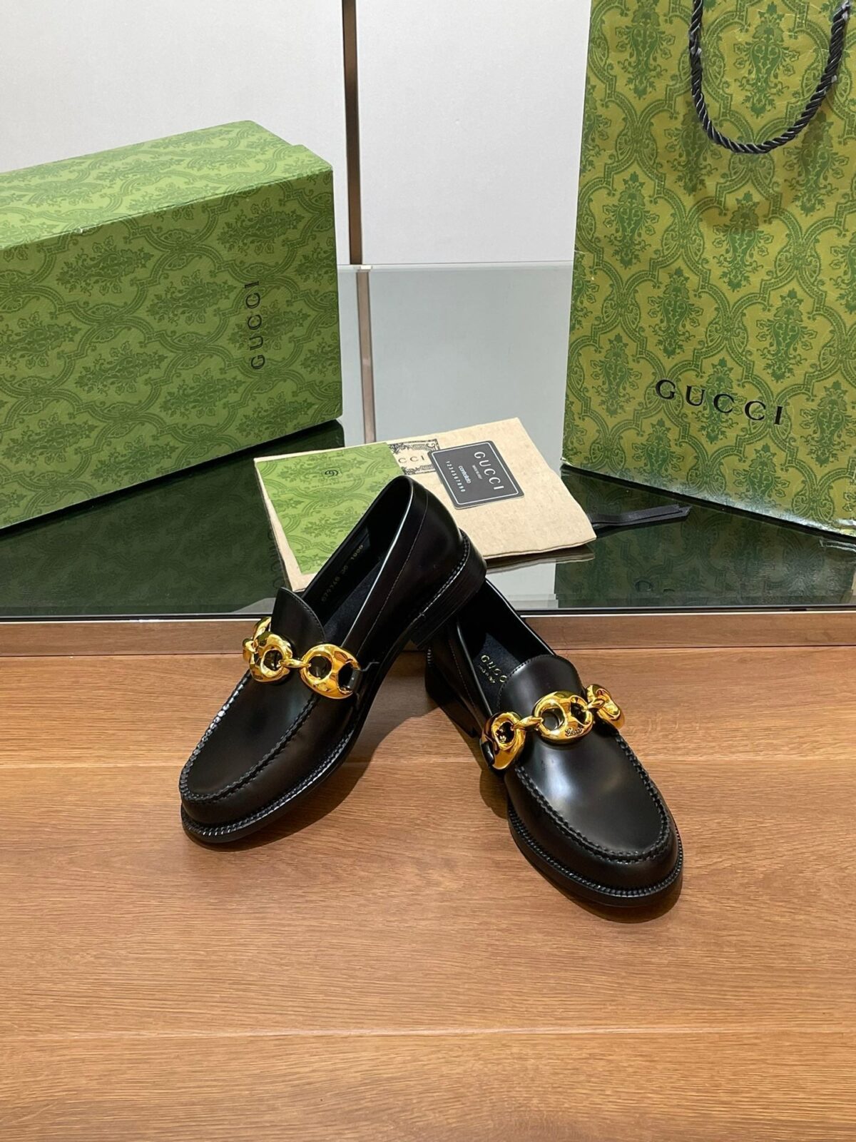 GG LOAFER SHOES IN BLACK CALFSKIN WITH GOLD HARDWARE - 图片 7