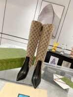 GG KNEE BOOTS IN BEIGE MONOGRAM JACQUARD FABRIC AND BLACK CALFSKIN - 图片 3