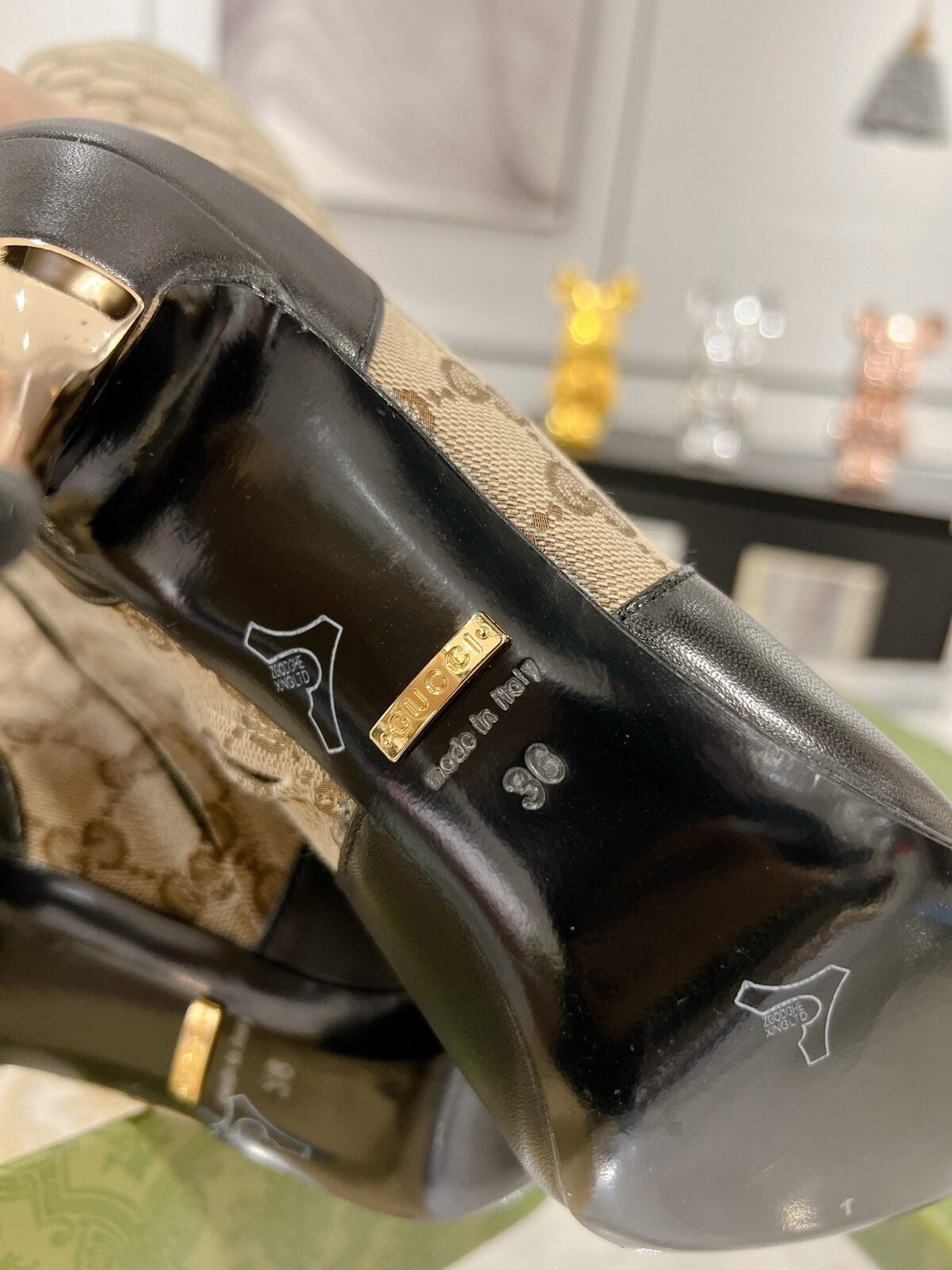 GG KNEE BOOTS IN BEIGE MONOGRAM JACQUARD FABRIC AND BLACK CALFSKIN - 图片 9