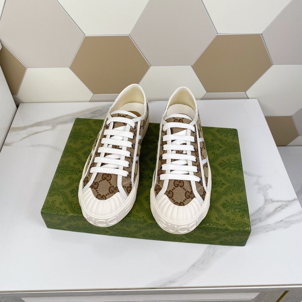 GG JULIO SNEAKER WITH WEB BROWN PATTERNED CANVAS - 图片 1
