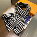 GRAPHICAL 180 CM SCARF IN WHITE MIX BLACK CASHMERE 388201 - 图片 2