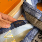 DAMIER SCARF 190 CM IN SAPPHIRE BLUE CASHMERE 391146 - 图片 7