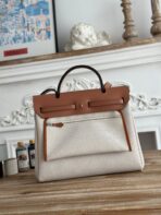 HERBAG ZIP 31 RETOURNE PEGASE POP BAG IN OFF-WHITE MIX RED CANVAS AND HUNTER COWHIDE - 图片 9