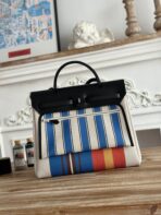 HERBAG ZIP 31 LAQUERED BAG IN BLUE MIX RED H PLUME CANVAS - 图片 6