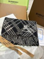 CLASSIC CHECK SCARF 168 CM IN BLACK CASHMERE 396320 - 图片 6