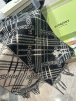 CLASSIC CHECK SCARF 168 CM IN BLACK CASHMERE 396320 - 图片 4