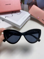 GLIMPSE CAT EYE SUNGLASSES 555886 IN BLACK ACETATE - 图片 6