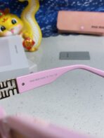 GLIMPSE SUNGLASSES 558345 IN PINK ACETATE GOLD EMBOSSED LOGO - 图片 2