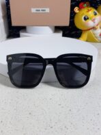 GLIMPSE SQUARE SUNGLASSES 554617 IN BLACK ACETATE BLACK LENS - 图片 4