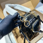 DANGLE TOP HANDLE MINI BAG 15 IN BLACK PATENT CALFSKIN - 图片 3