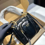 DANGLE TOP HANDLE MINI BAG 15 IN BLACK PATENT CALFSKIN - 图片 5