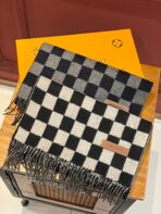 DAMIER SCARF 180 CM IN BLACK MIX WHITE CASHMERE 388315 - 图片 10