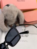 GLIMPSE SQUARE SUNGLASSES 555823 IN BLACK ACETATE - 图片 3