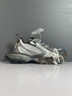 Balenciaga Phantom Sneaker, officially synchronized, Balenciaga's new 3XL tenth-generation trendy running shoes.