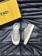 Fendi couple's low-top canvas shoes. - 图片 3