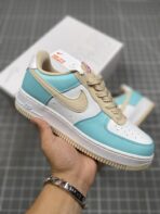 Nike Air Force 1 Low versatile casual sports sneakers.