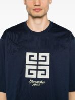 Givenchy 4G 1952 Embroidered Logo Oversized T-Shirt in Medium Blue - 图片 5