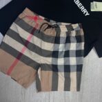 Burberry Men’s Black T-shirt & Shorts Set - 图片 3