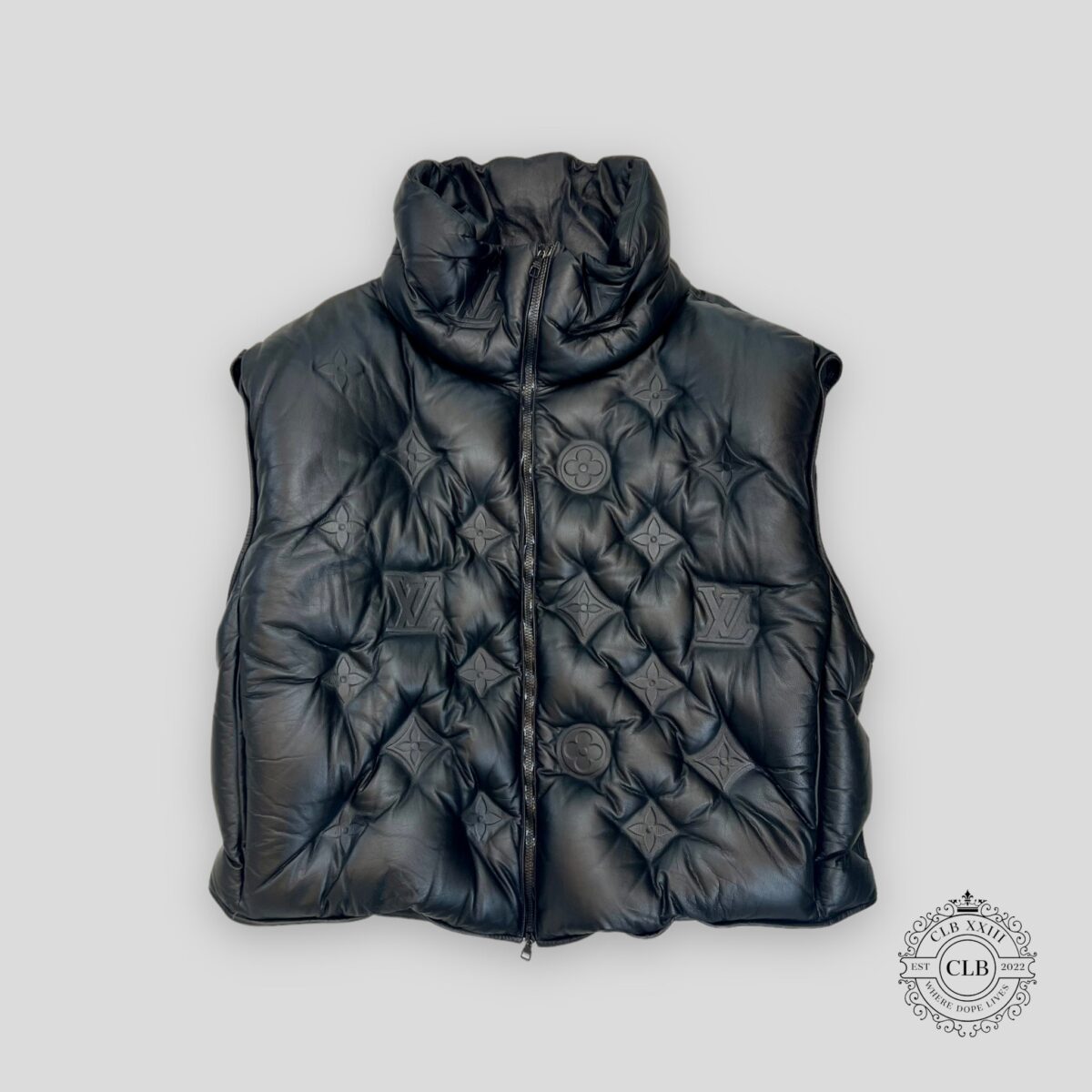 LOUIS VUITTON MONOGRAM EMBOSSED BOYHOOD PUFFER LEATHER VEST - BLACK - 图片 1