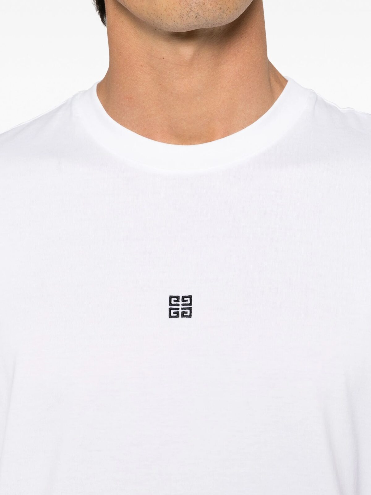 Givenchy Small 4G Embroidered Logo T-Shirt in White - 图片 3